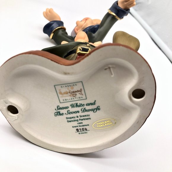 Disney Snow White Dopey and Sneezy Dancing Partners - Picture 6 of 8